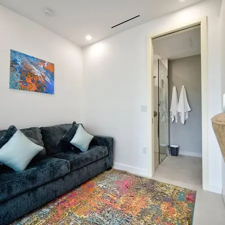 Luxury Condo At Harbour Walk Grand Harbour Exterior photo