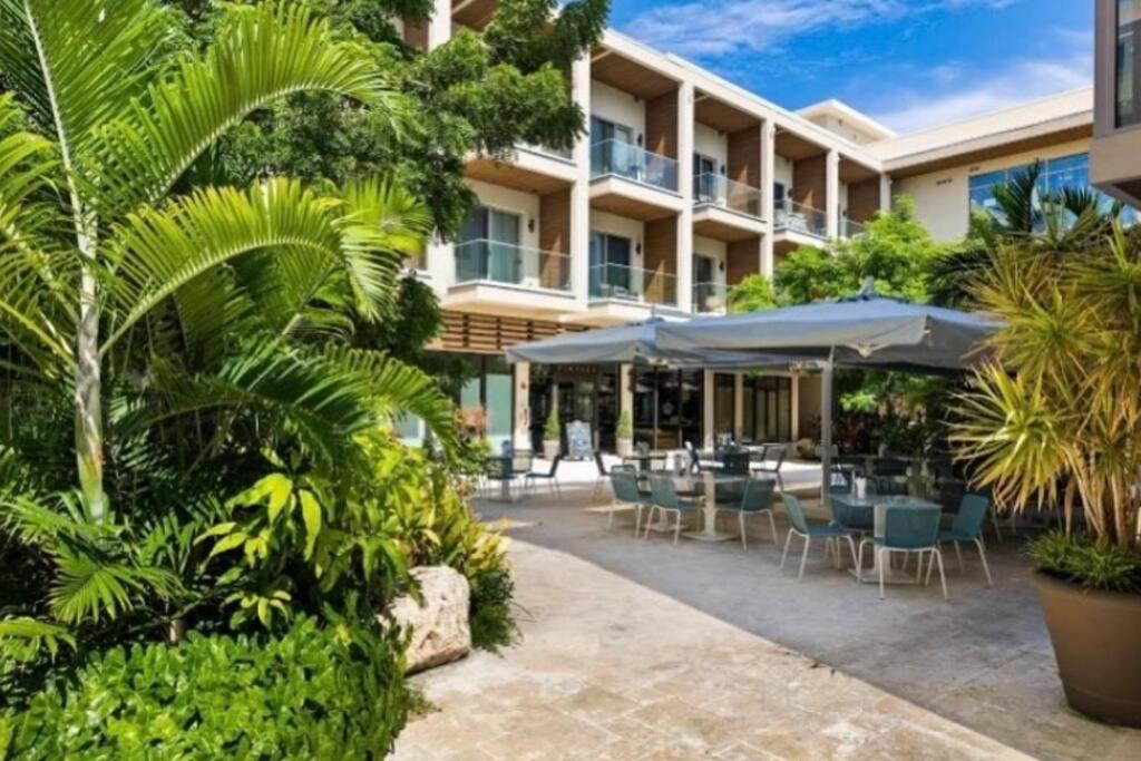 Luxury At Harbour Walk Apartment